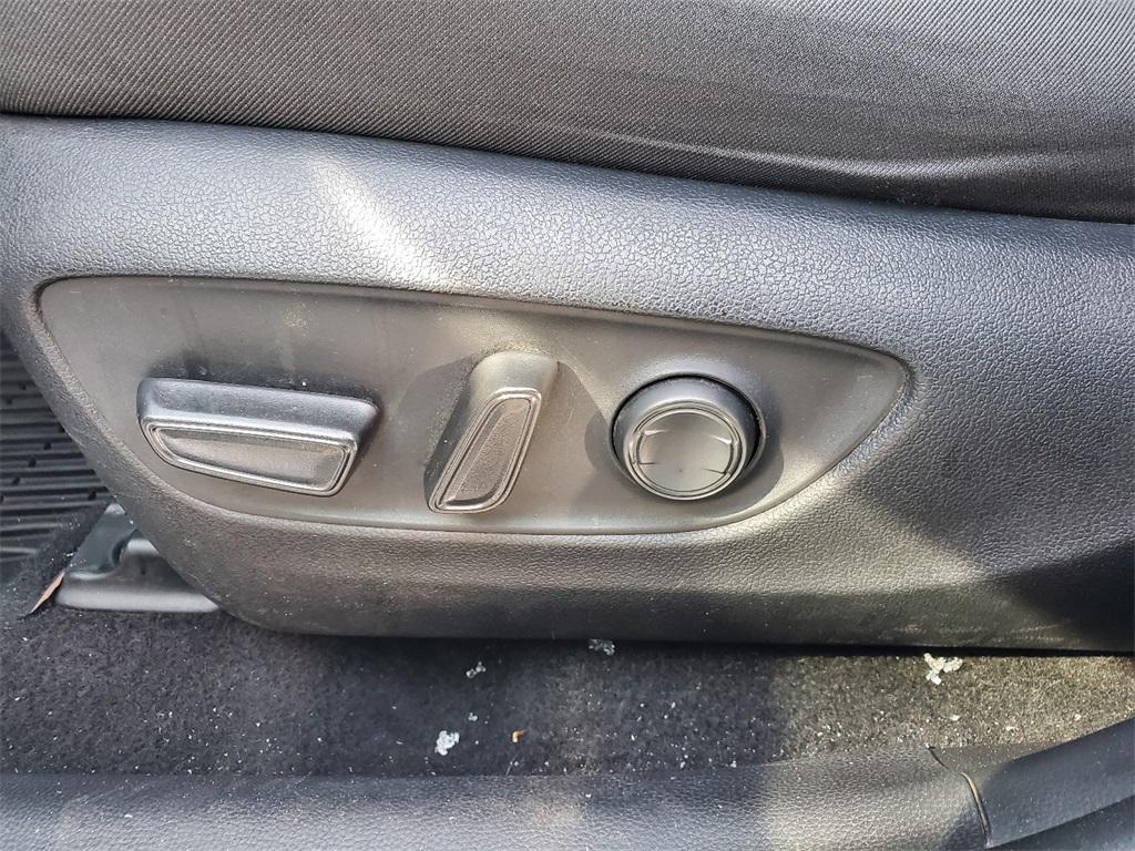 used 2021 Toyota RAV4 car, priced at $24,684