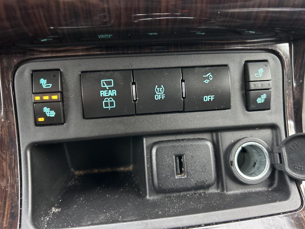 used 2017 Chevrolet Traverse car, priced at $10,381