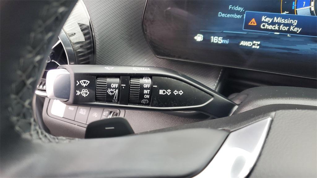 used 2025 Chevrolet Equinox car, priced at $25,291