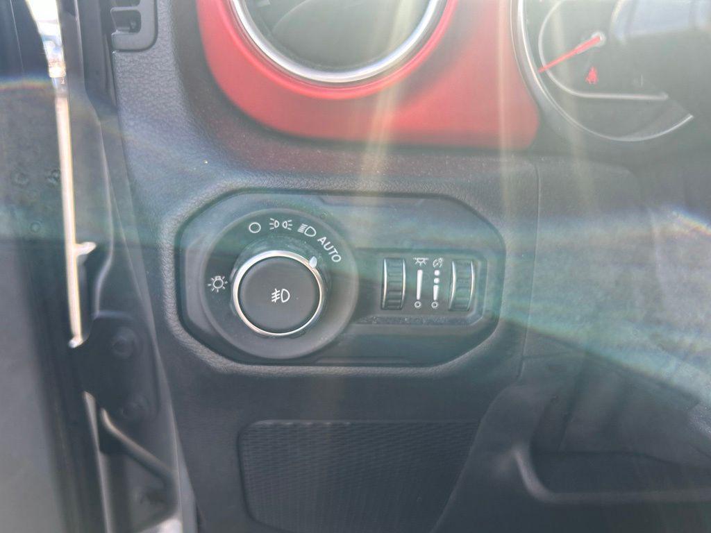 used 2021 Jeep Wrangler Unlimited car, priced at $31,590