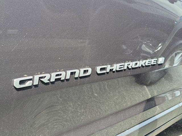 used 2024 Jeep Grand Cherokee car, priced at $38,995
