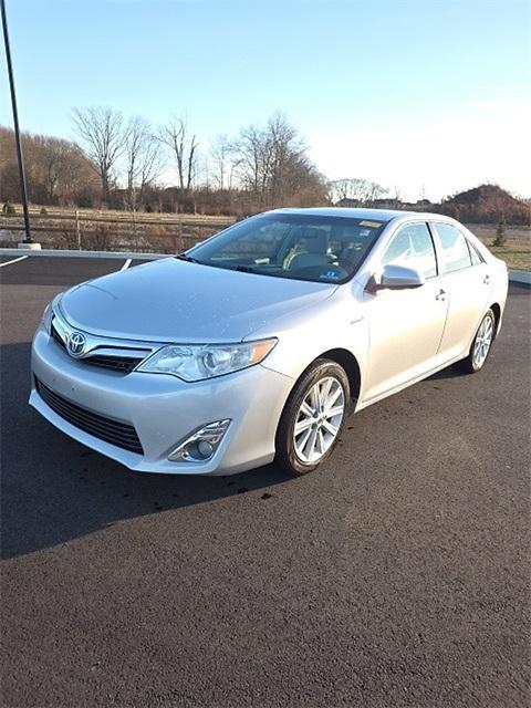used 2014 Toyota Camry Hybrid car, priced at $9,543