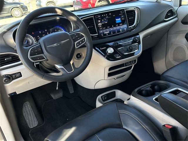 used 2023 Chrysler Pacifica car, priced at $23,241