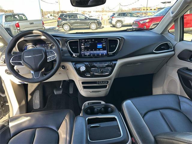 used 2023 Chrysler Pacifica car, priced at $23,241