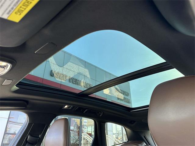 used 2021 Volvo XC60 car, priced at $25,995