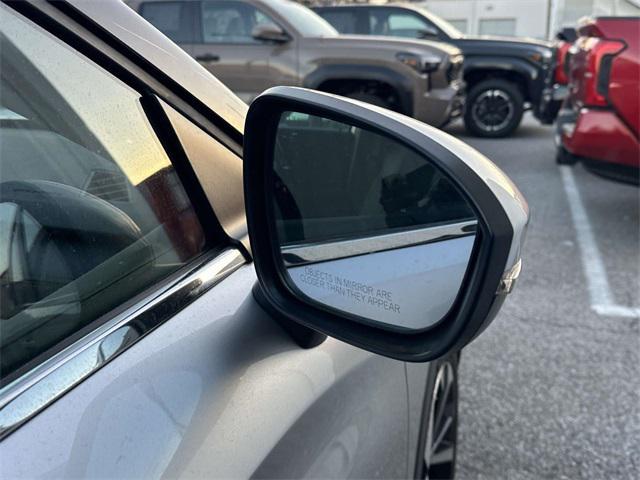 used 2024 Mitsubishi Outlander car, priced at $21,300