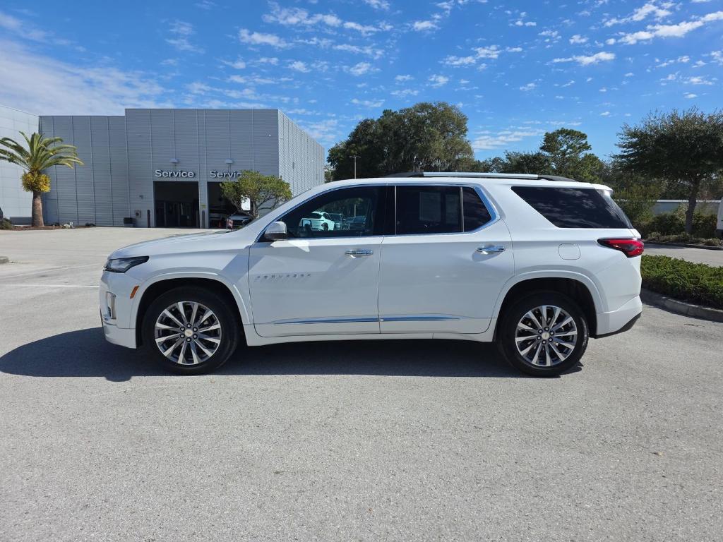 used 2022 Chevrolet Traverse car, priced at $30,189