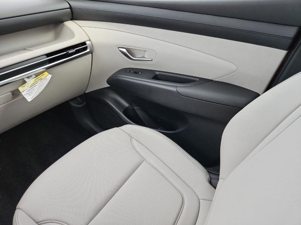 new 2025 Hyundai Tucson car, priced at $32,712