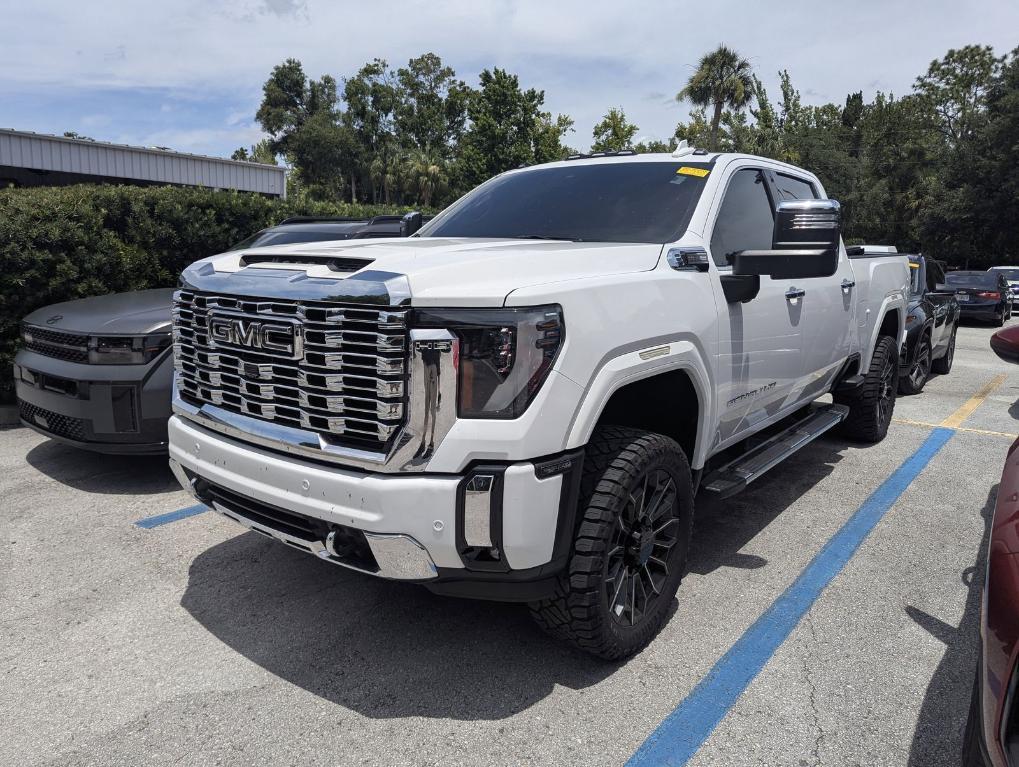 used 2025 GMC Sierra 2500 car, priced at $77,967