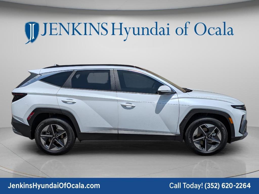 new 2026 Hyundai TUCSON Hybrid car, priced at $36,927