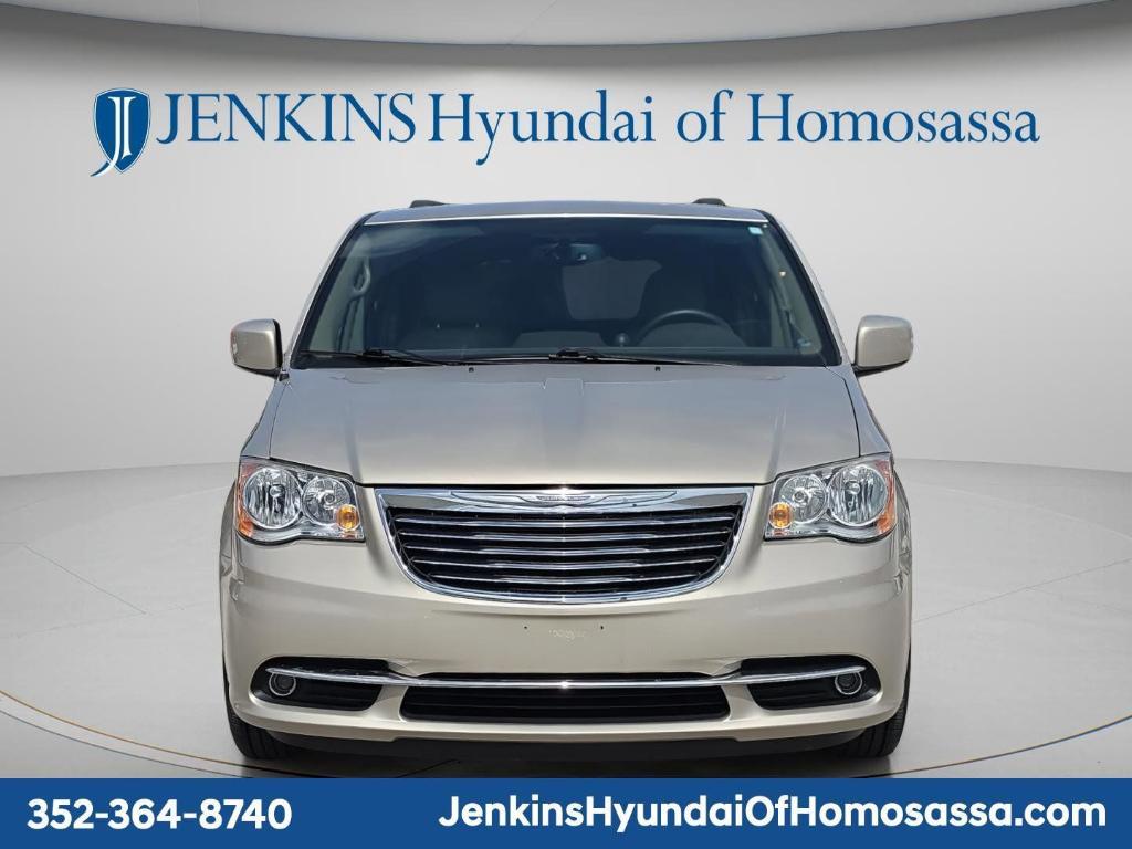 used 2012 Chrysler Town & Country car