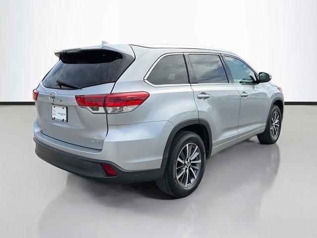 used 2017 Toyota Highlander car, priced at $15,998