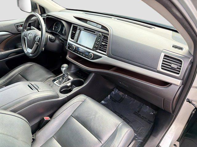 used 2017 Toyota Highlander car, priced at $15,998
