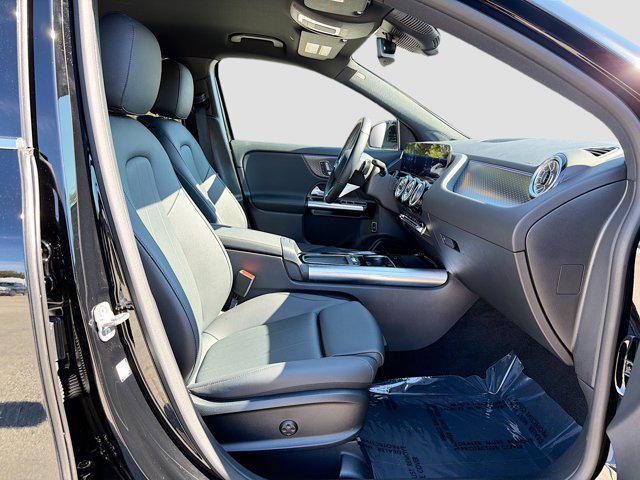 used 2025 Mercedes-Benz GLA 250 car, priced at $36,199