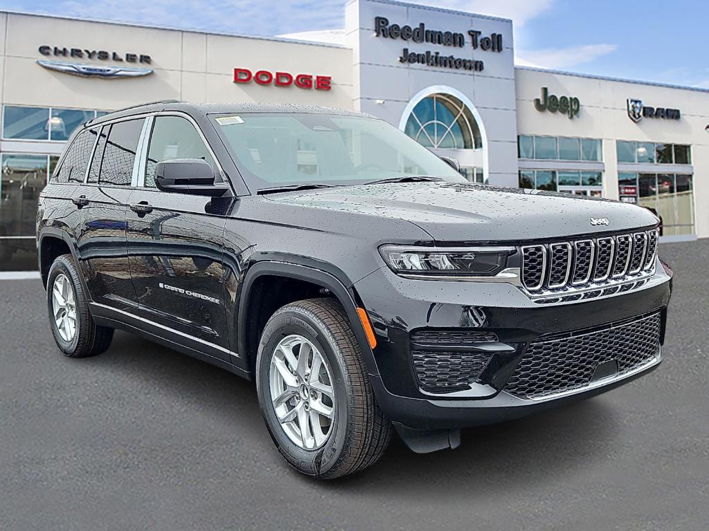 new 2026 Jeep Grand Cherokee car, priced at $43,934