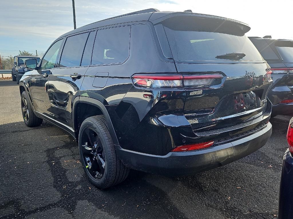 new 2025 Jeep Grand Cherokee L car, priced at $49,695