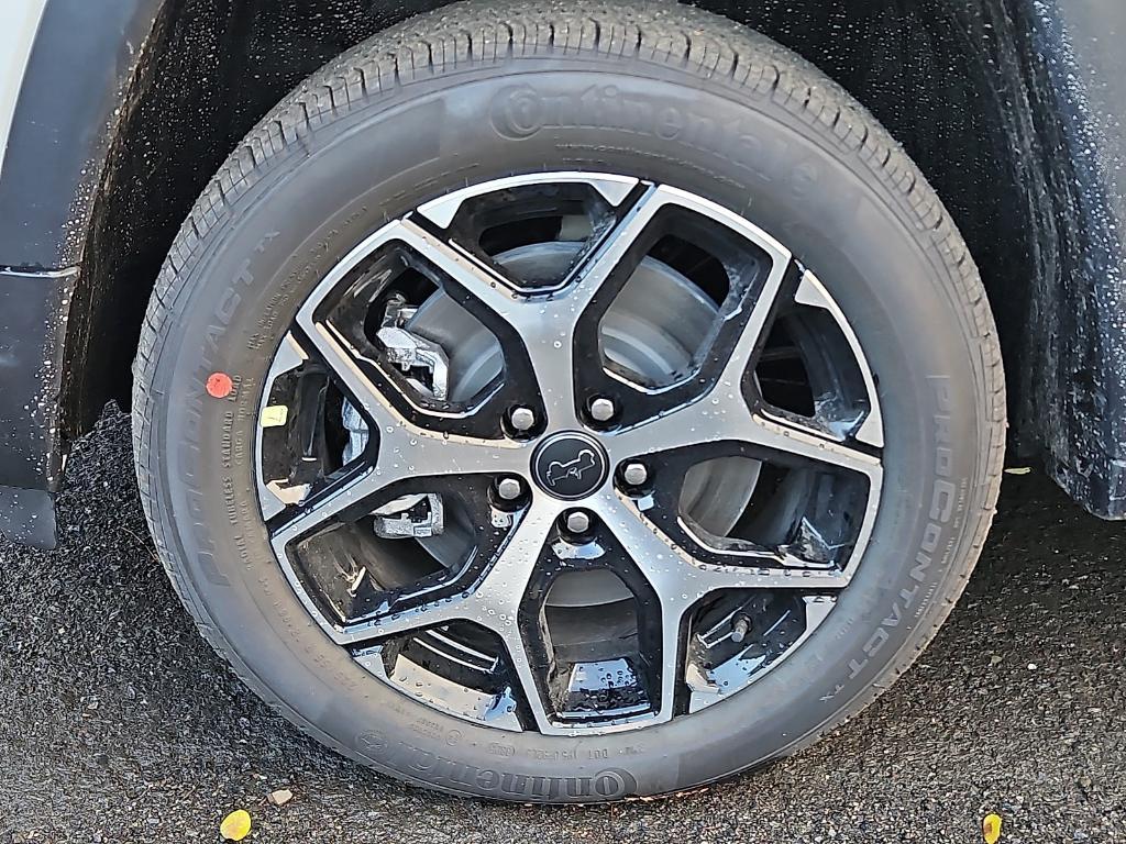 new 2026 Jeep Compass car, priced at $32,659