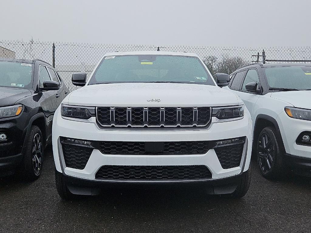 new 2026 Jeep Grand Cherokee car, priced at $47,419