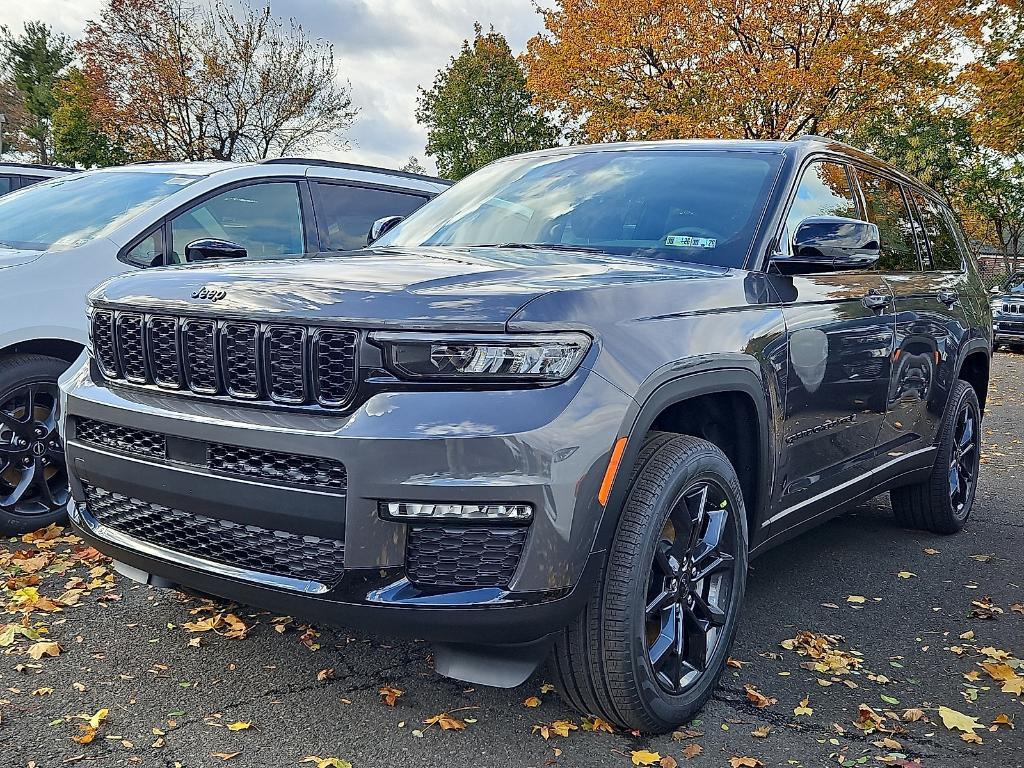 new 2025 Jeep Grand Cherokee L car, priced at $52,641