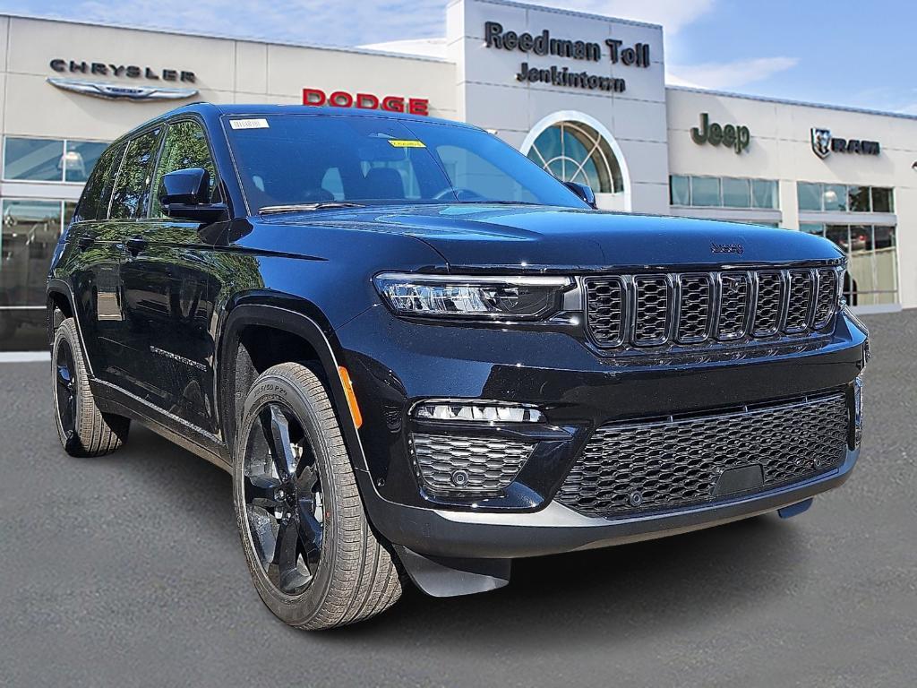 new 2025 Jeep Grand Cherokee car, priced at $52,735