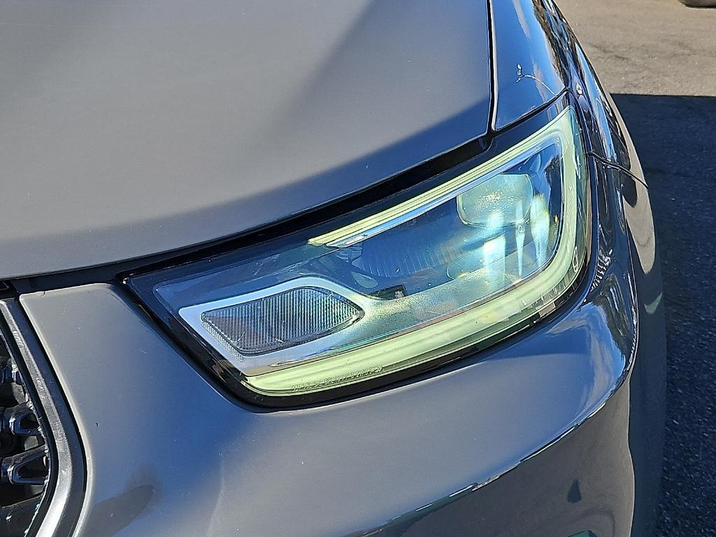 used 2023 Chrysler Pacifica Hybrid car, priced at $29,788