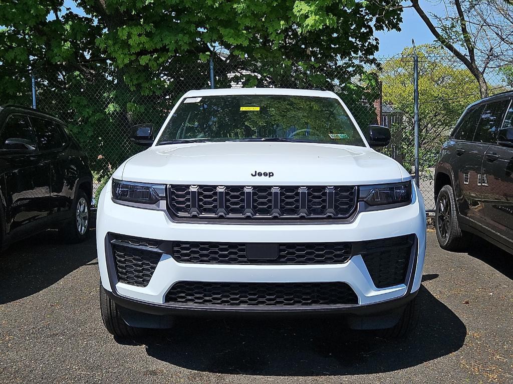 new 2026 Jeep Grand Cherokee L car, priced at $48,314
