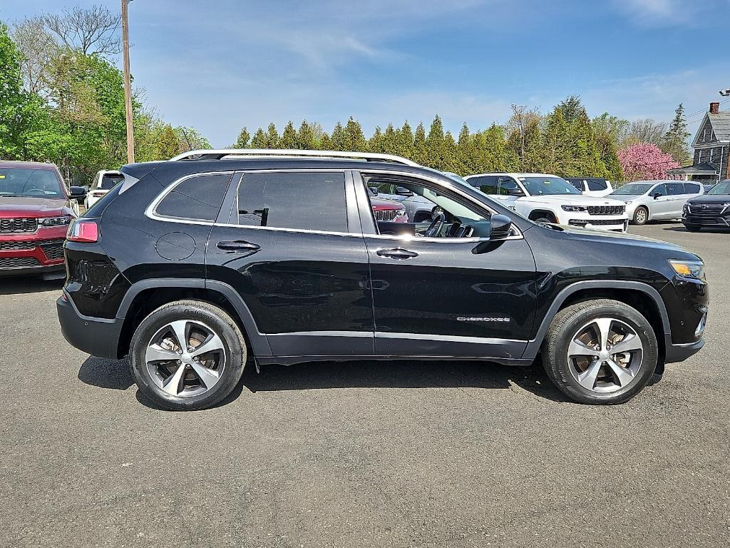 used 2021 Jeep Cherokee car, priced at $23,488