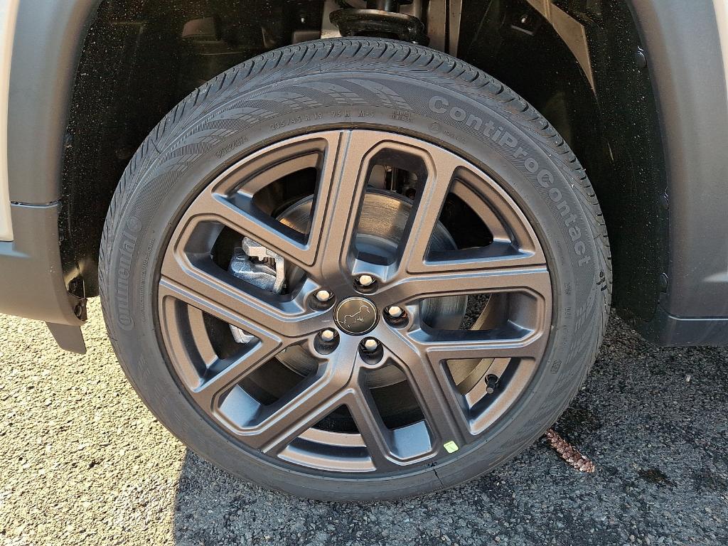 new 2026 Jeep Compass car, priced at $35,249