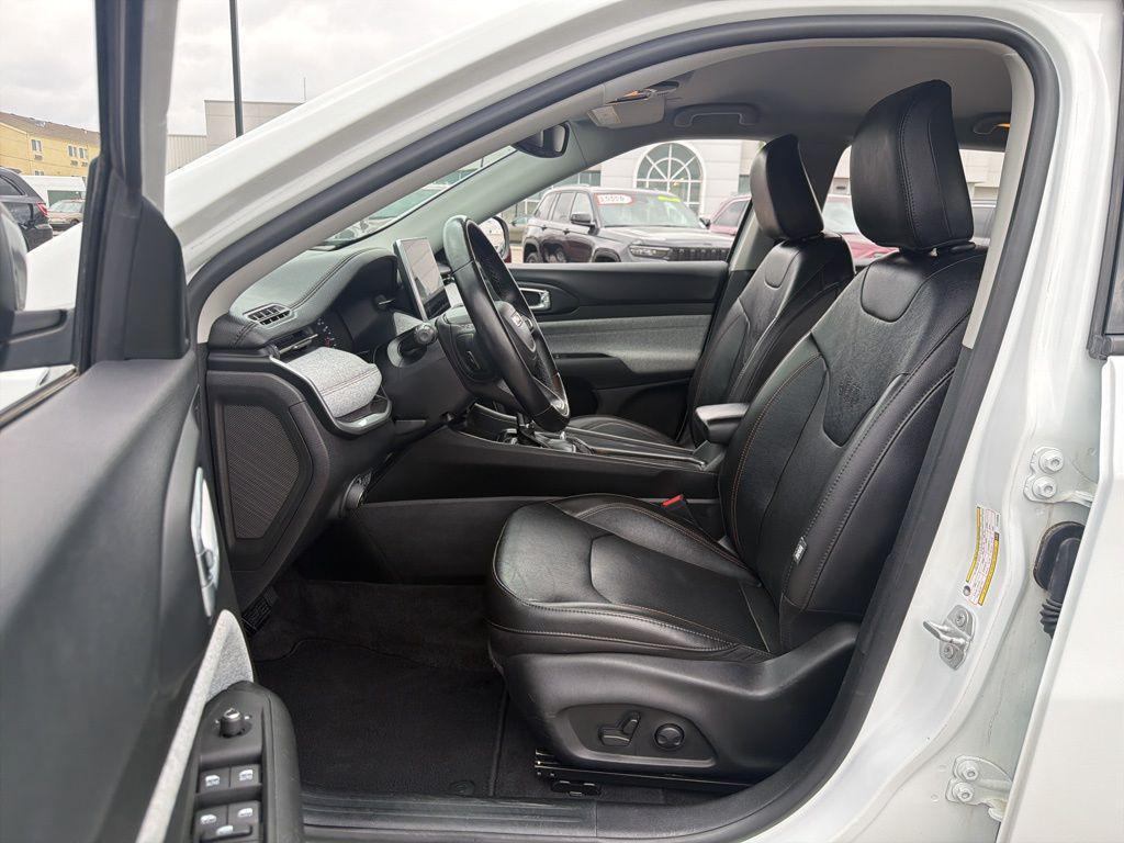 used 2022 Jeep Compass car, priced at $23,966