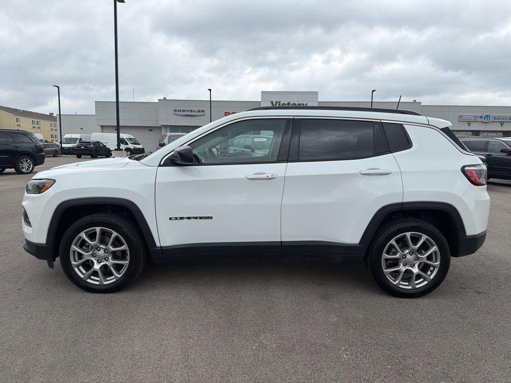 used 2022 Jeep Compass car, priced at $23,966