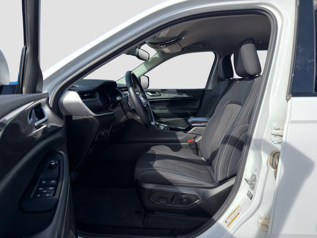 used 2021 Jeep Grand Cherokee L car, priced at $22,767