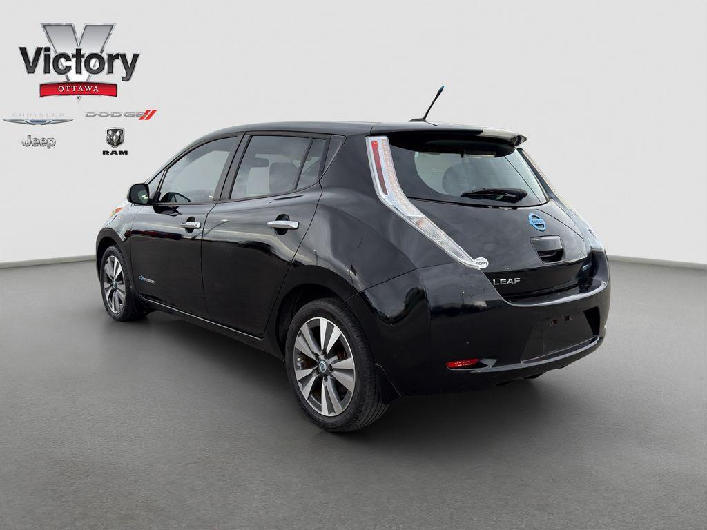 used 2013 Nissan Leaf car, priced at $4,695