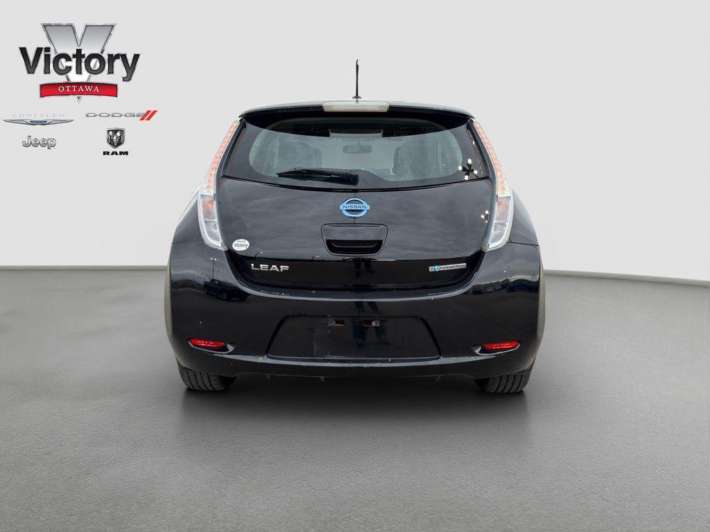 used 2013 Nissan Leaf car, priced at $4,695