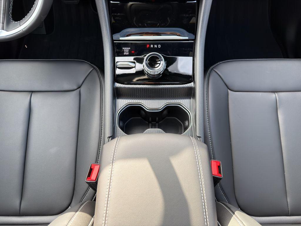 new 2025 Jeep Grand Cherokee car, priced at $46,744