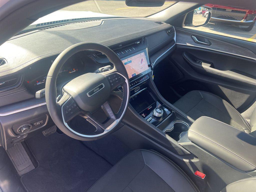 new 2026 Jeep Grand Cherokee car, priced at $46,773