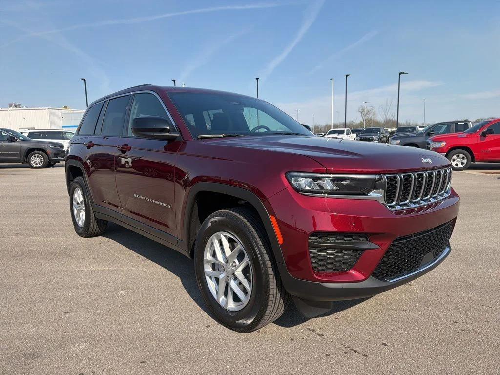 new 2026 Jeep Grand Cherokee car, priced at $43,594