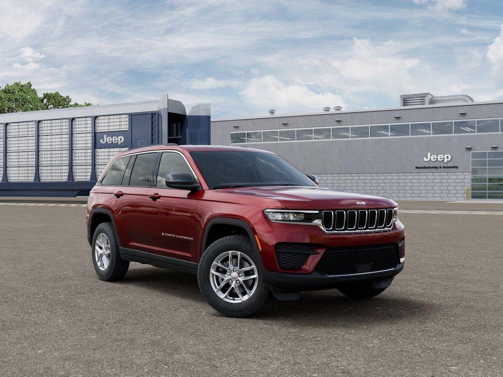 new 2026 Jeep Grand Cherokee car, priced at $45,224