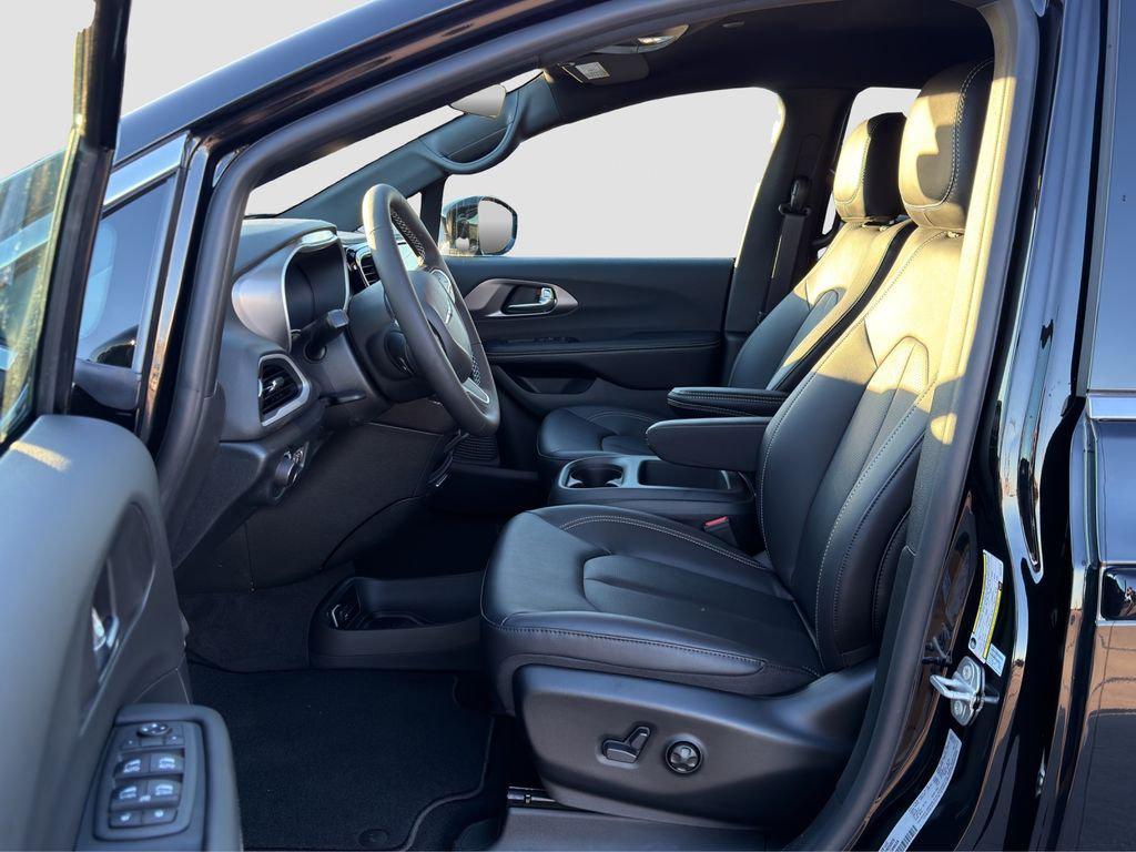 new 2026 Chrysler Voyager car, priced at $39,365