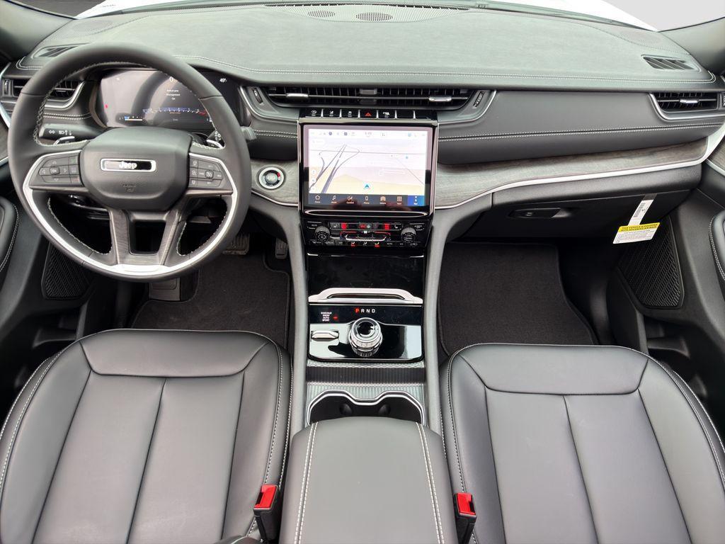 new 2025 Jeep Grand Cherokee L car, priced at $50,988
