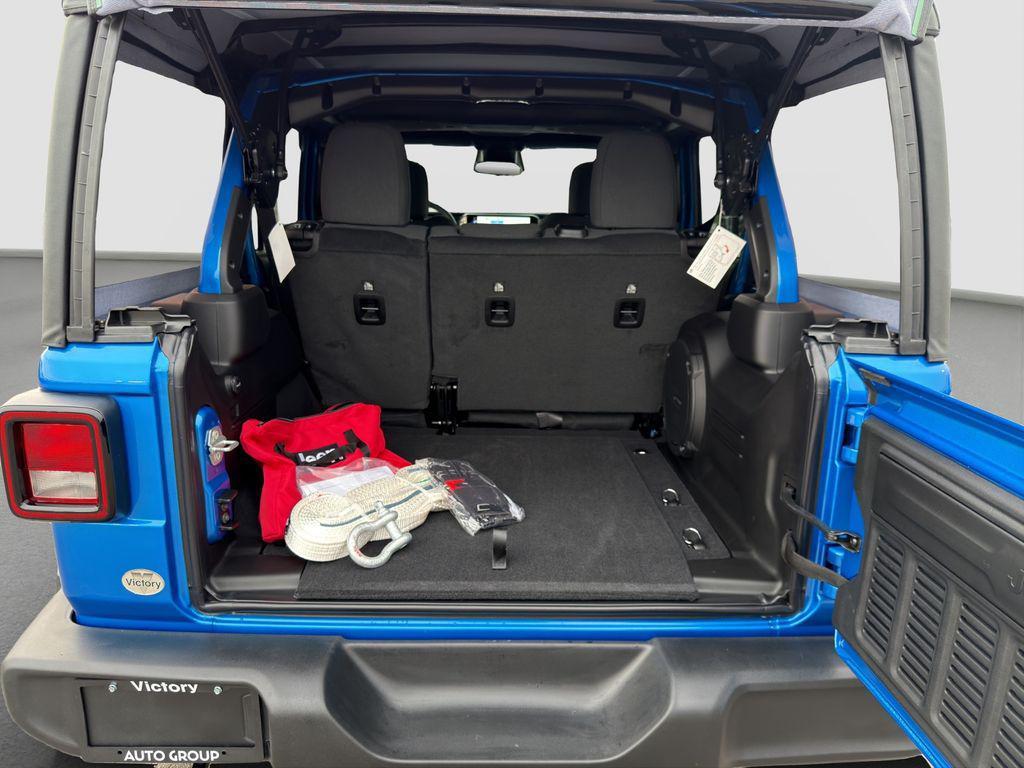 new 2026 Jeep Wrangler car, priced at $44,515