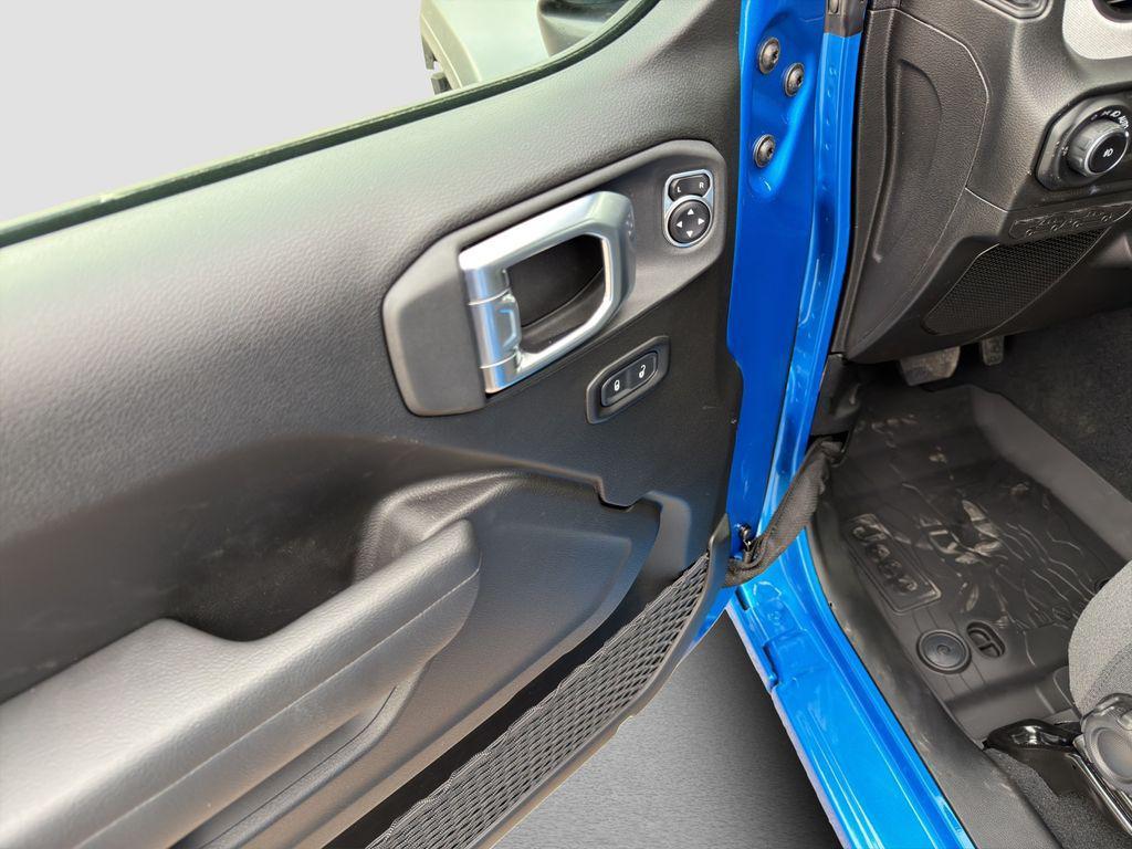 new 2026 Jeep Wrangler car, priced at $44,515