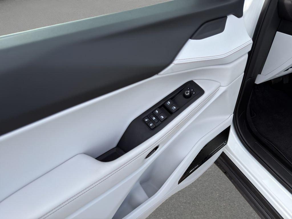 new 2026 Jeep Cherokee car, priced at $39,995