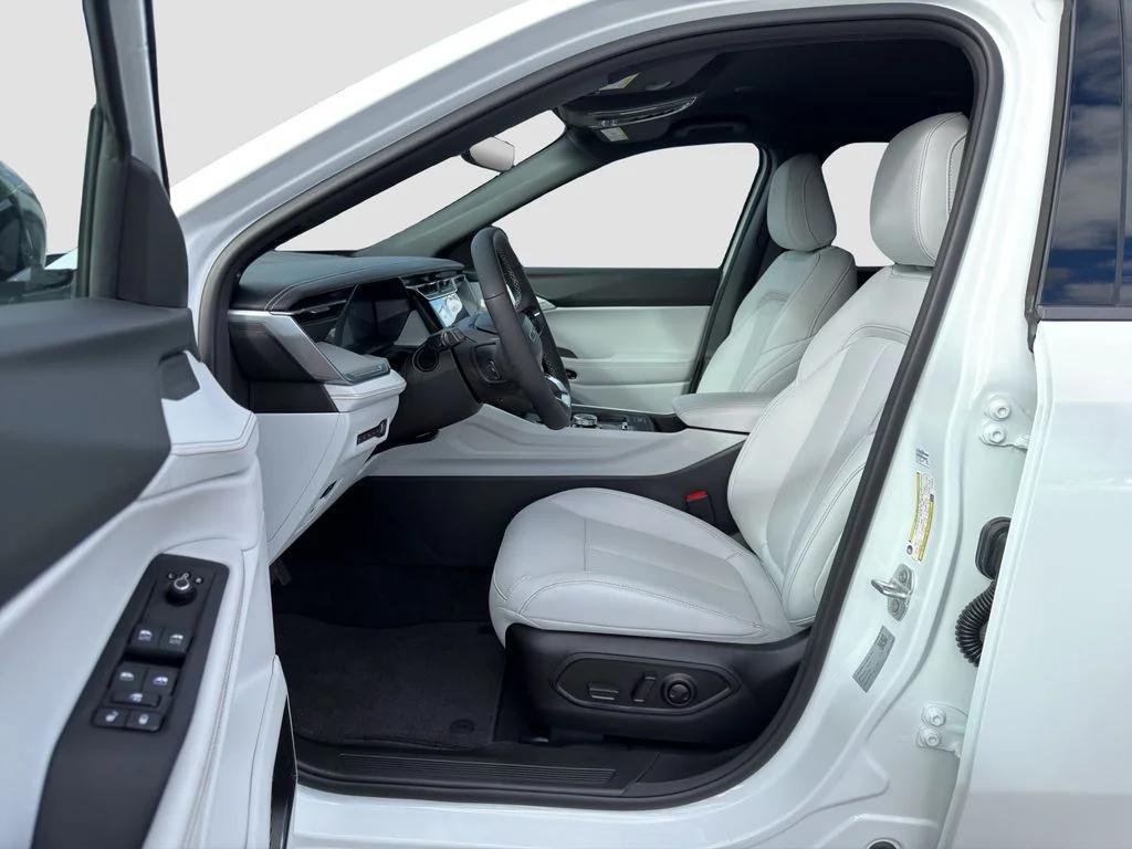 new 2026 Jeep Cherokee car, priced at $40,594
