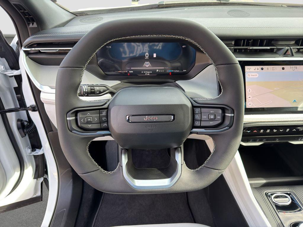 new 2026 Jeep Cherokee car, priced at $39,995