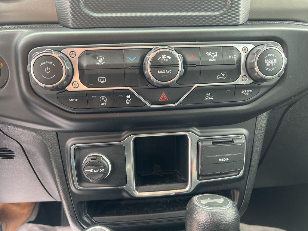 used 2022 Jeep Wrangler Unlimited car, priced at $28,594