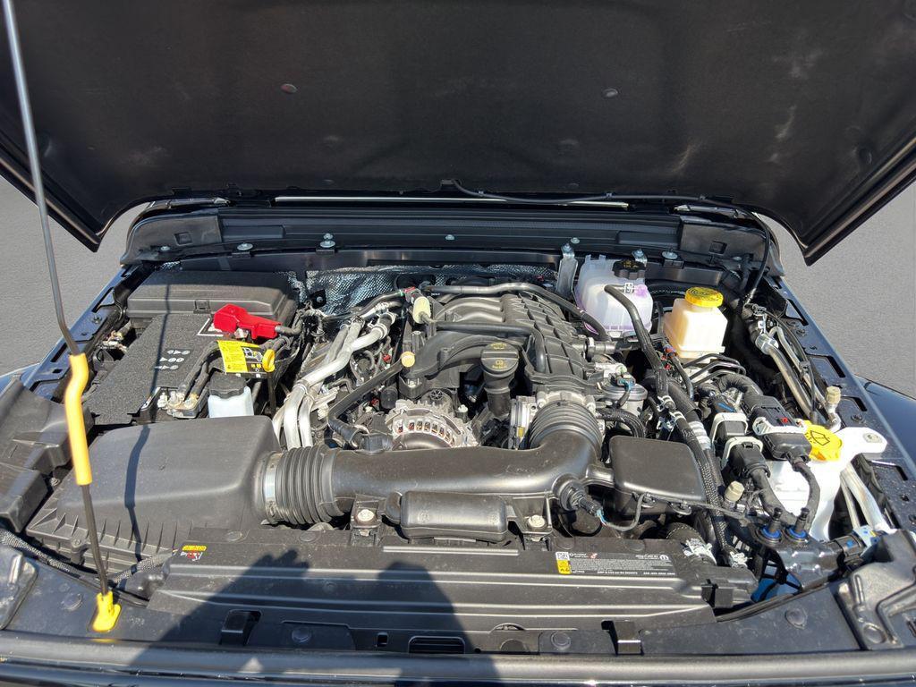 new 2025 Jeep Gladiator car, priced at $41,495