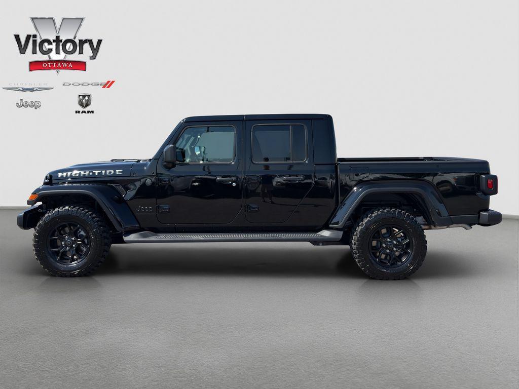 new 2025 Jeep Gladiator car, priced at $41,495