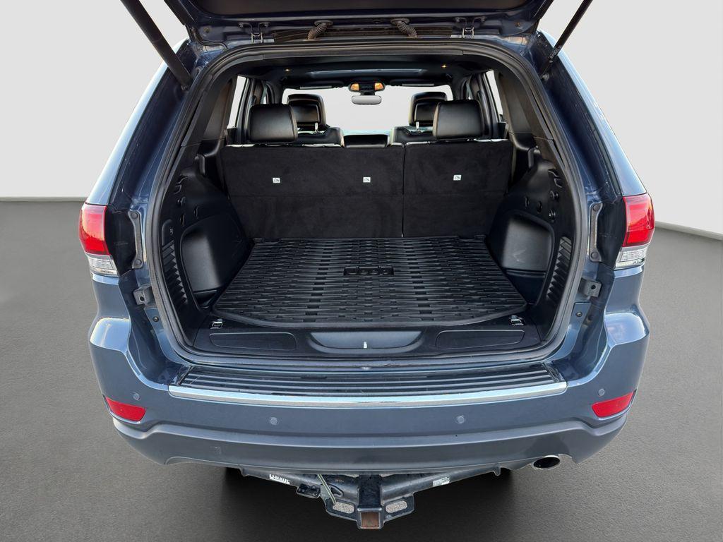 used 2021 Jeep Grand Cherokee car, priced at $21,995