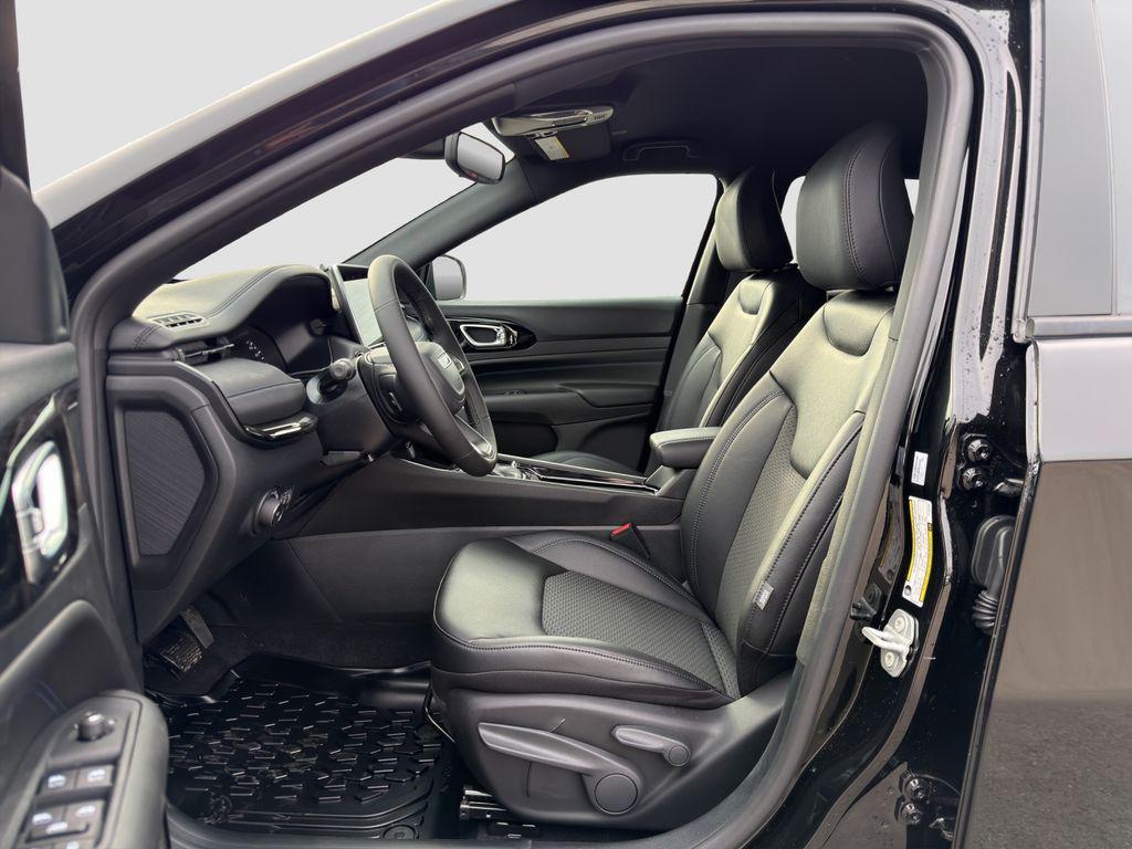 new 2026 Jeep Compass car, priced at $31,425