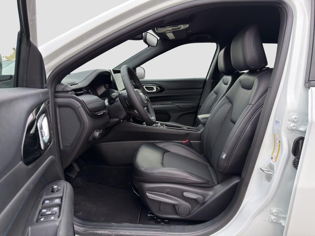 new 2026 Jeep Compass car, priced at $31,980